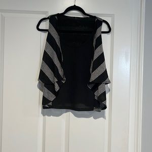 Women’s knitted tank top with built in vest